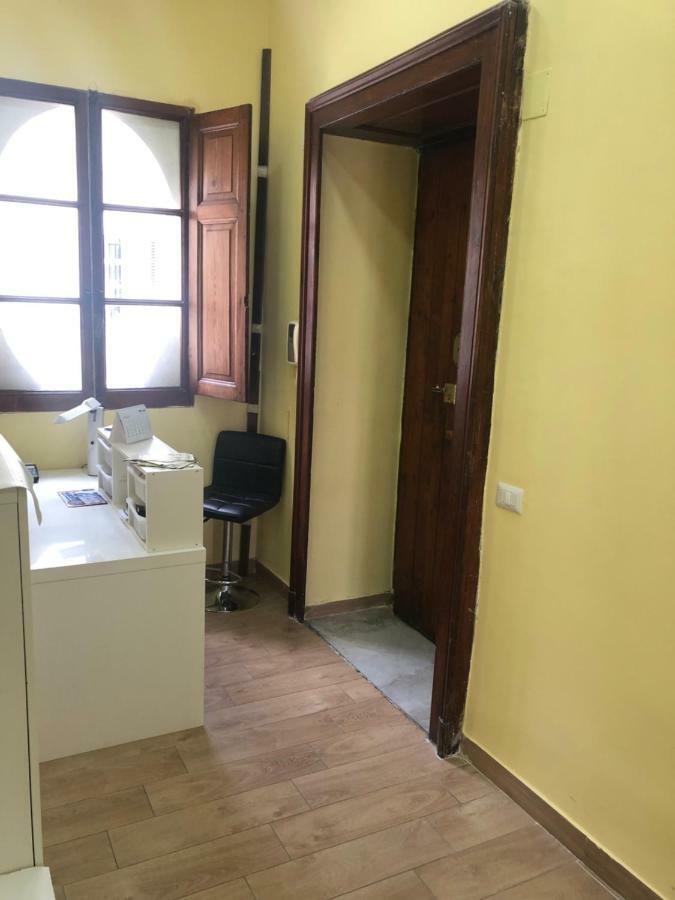 مبيت وإفطار نابولي La Casa Di Fafa المظهر الخارجي الصورة